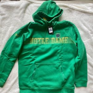 Mens Notre Dame Under Armour sweatshirt